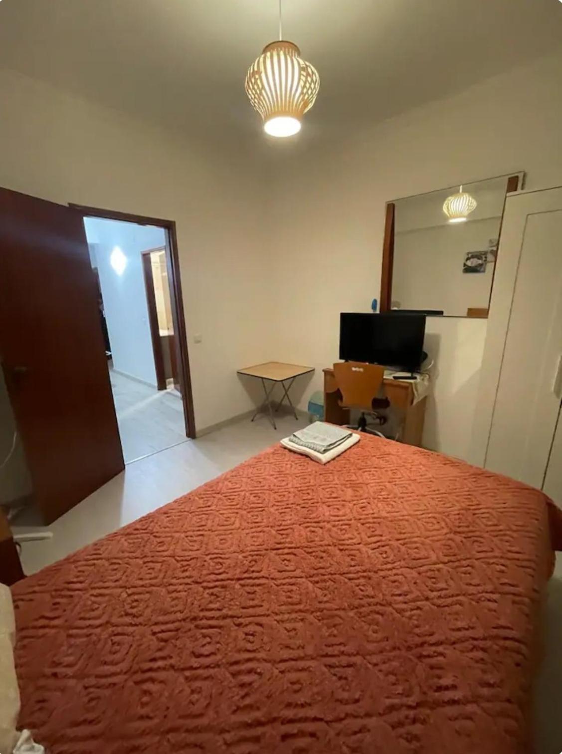 Quarto Calmo E Acolhedor Daire Almada Dış mekan fotoğraf