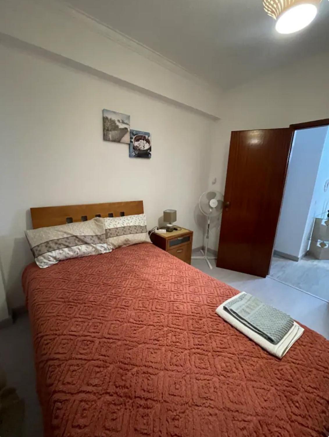 Quarto Calmo E Acolhedor Daire Almada Dış mekan fotoğraf