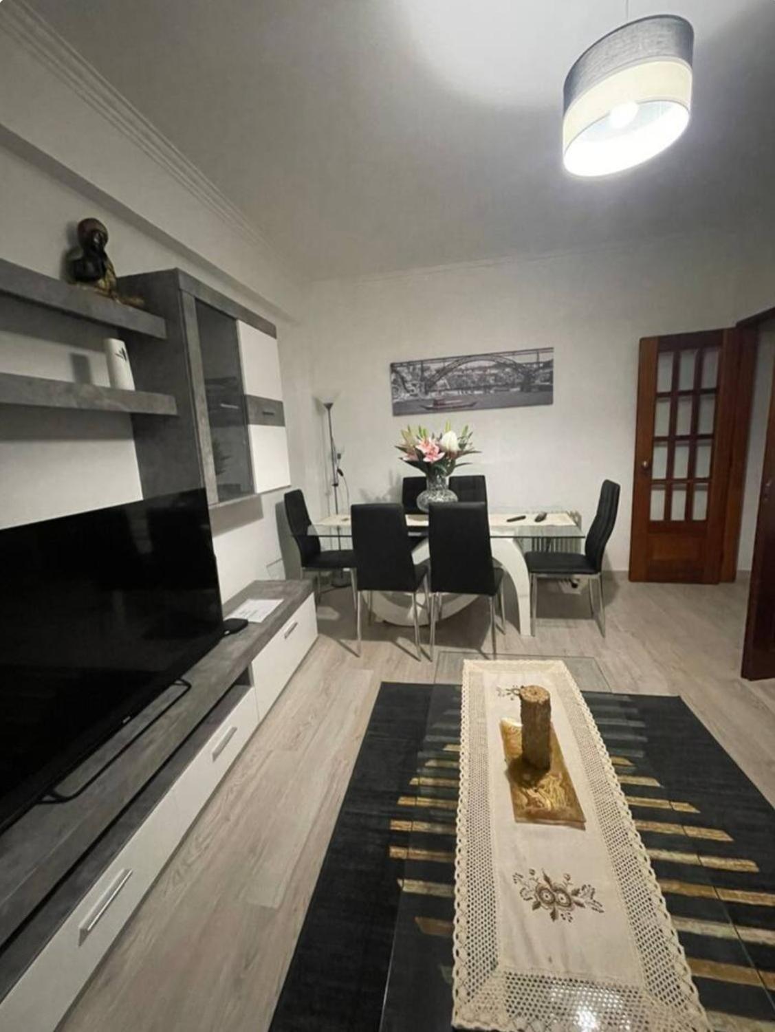 Quarto Calmo E Acolhedor Daire Almada Dış mekan fotoğraf